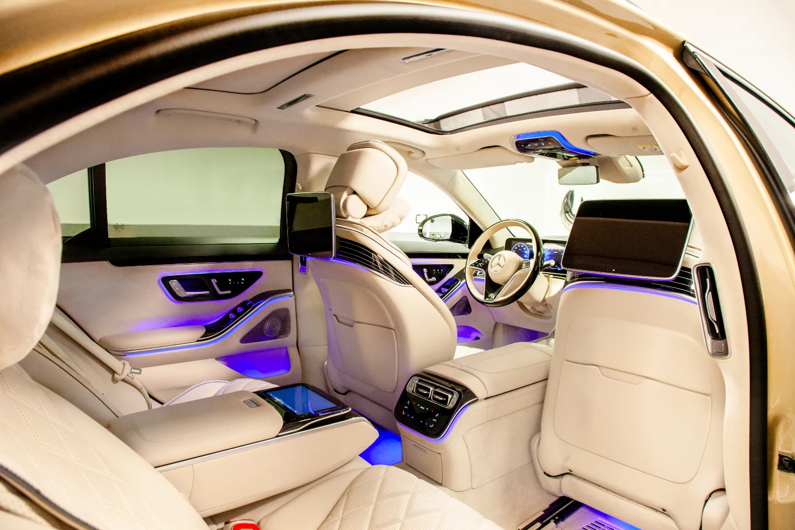 S-Klasse Limousine Innen Chauffeur Frankfurt